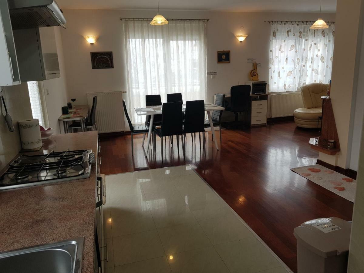 Apartman Maksimir Lux Zagreb-145M2 Leilighet Eksteriør bilde